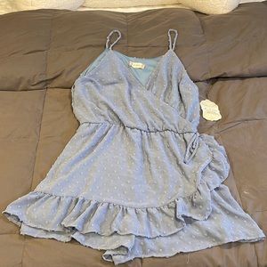 Alter’d State romper size Large, blue, nwt